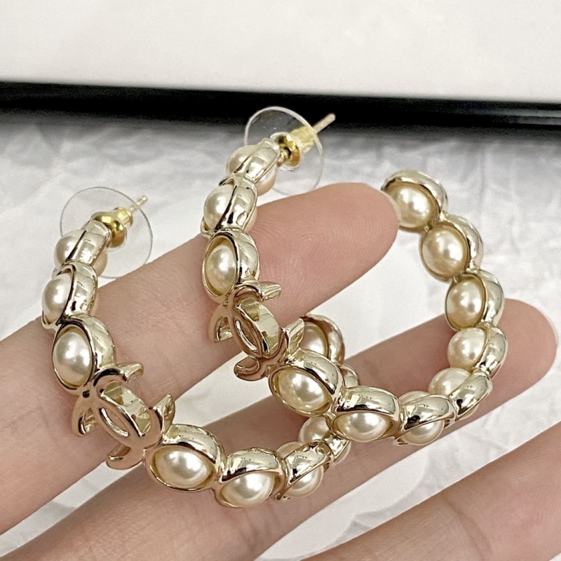 Ch**el earrings